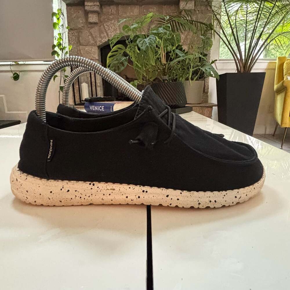 Hey Dude Wendy L Black Slip-On Shoes Size 7